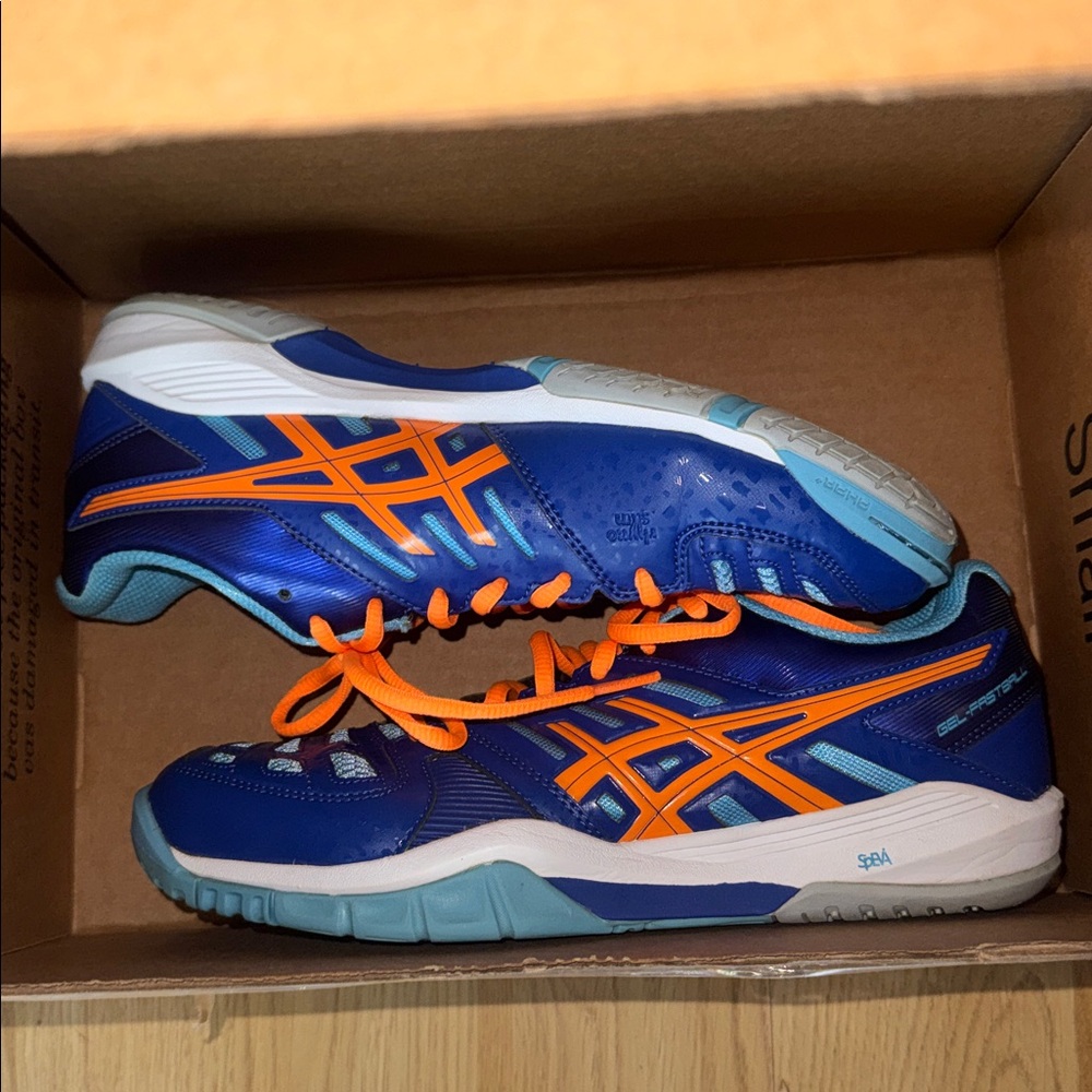 Asics size 8 handball squash volleyball  gel fastball indoor Sneakers shoes